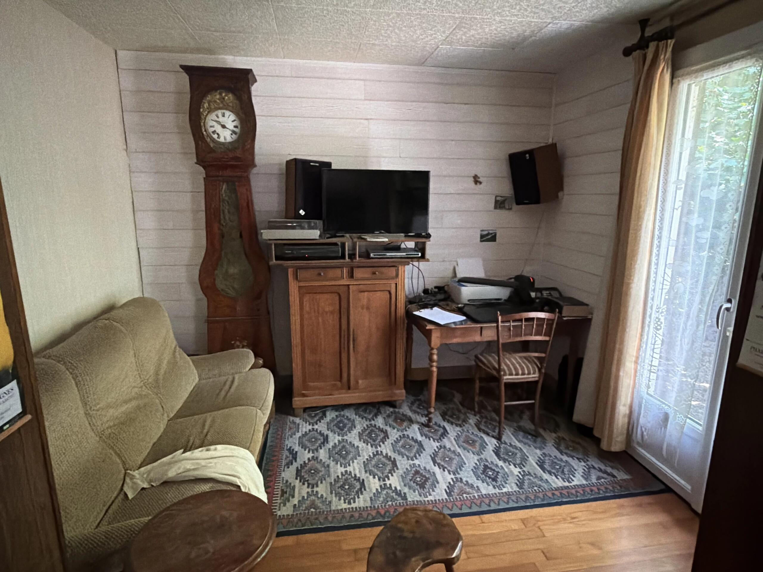 Detached bungalow alongside the stream in its own serene woodland location, Limousin – France – BVI86714