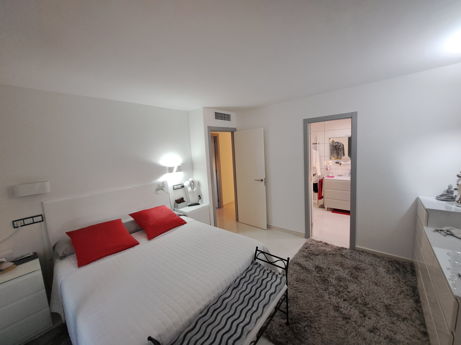 12 bedroom Building in Eivissa, Islas Baleares, Spain – 428-03890P
