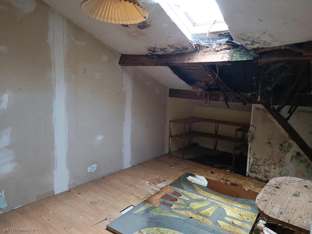 2 bedroom House in Nanteuil-En-Vallee, Nanteuil-En-Vallée, France – r7557