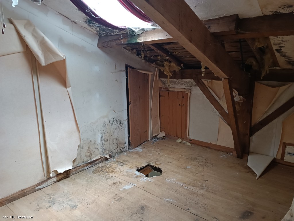 2 bedroom House in Nanteuil-En-Vallee, Nanteuil-En-Vallée, France – r7557