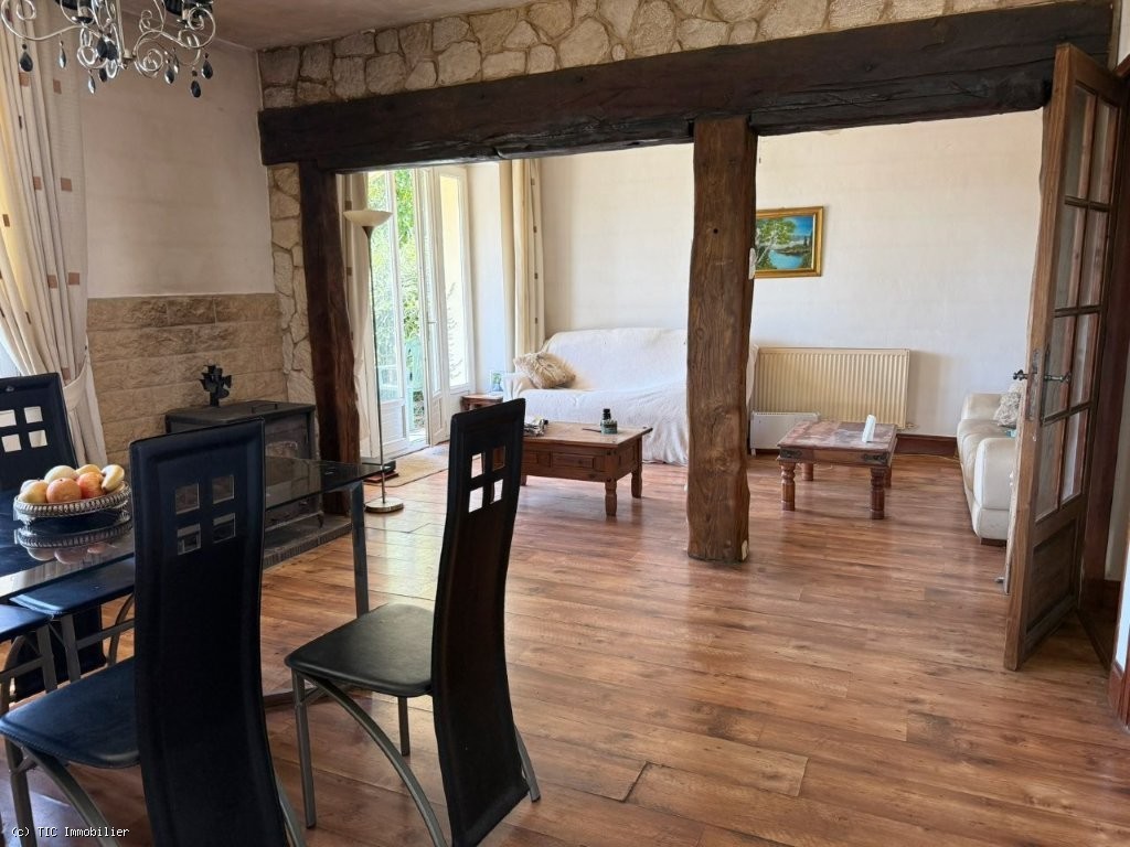 4 bedroom House in Villefagnan, France – r7556