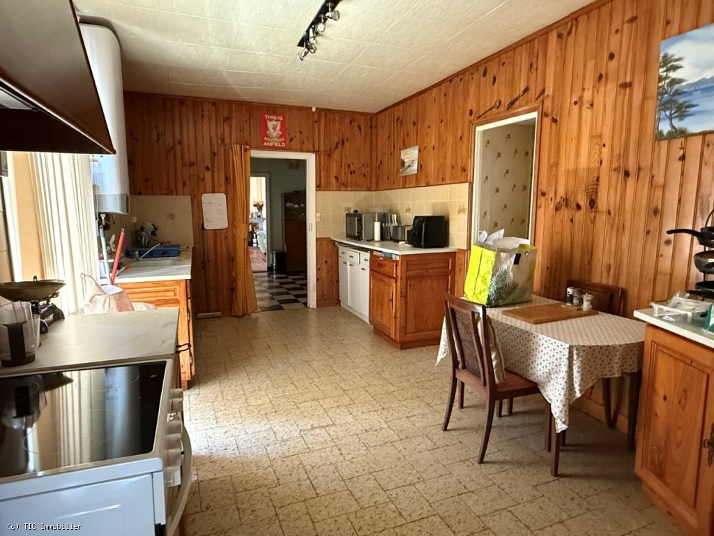 4 bedroom House in Villefagnan, France – r7342