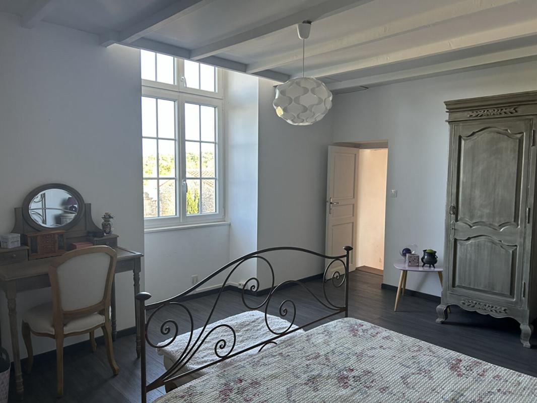 4 bedroom maison de maitre in Bignay, Charente-Maritime, France
