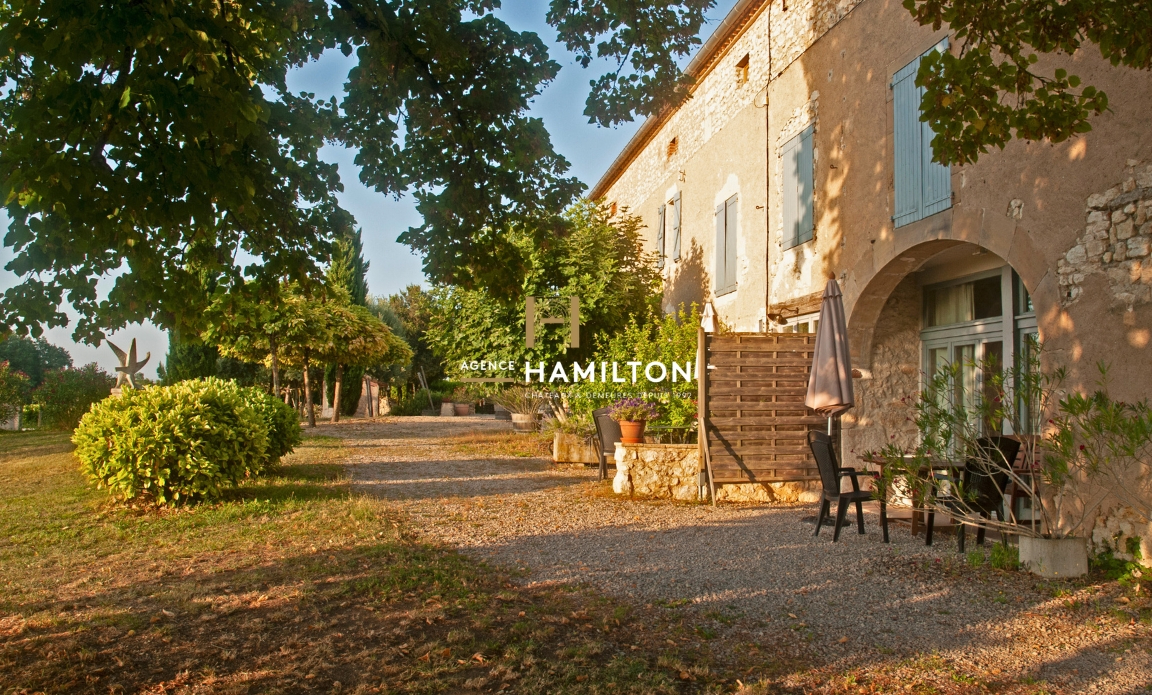 11 bedroom propriete in Gaillac, Tarn, France