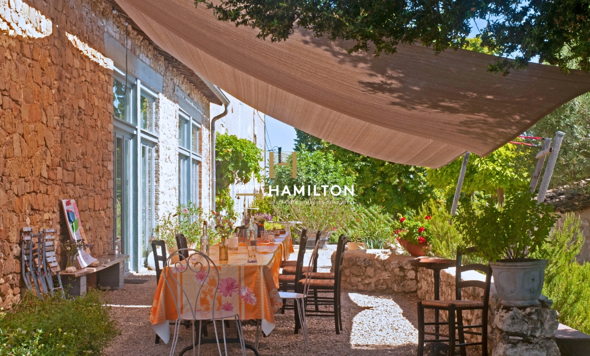11 bedroom propriete in Gaillac, Tarn, France