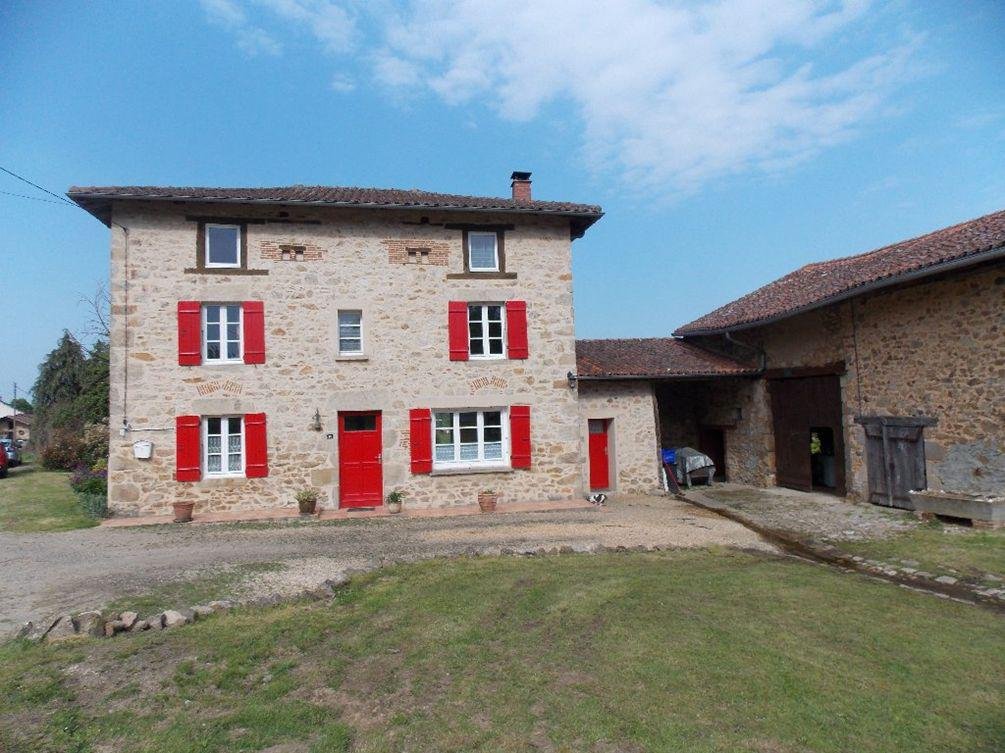 3 bedroom maison en pierres in Saint Auvent, Haute-Vienne, France