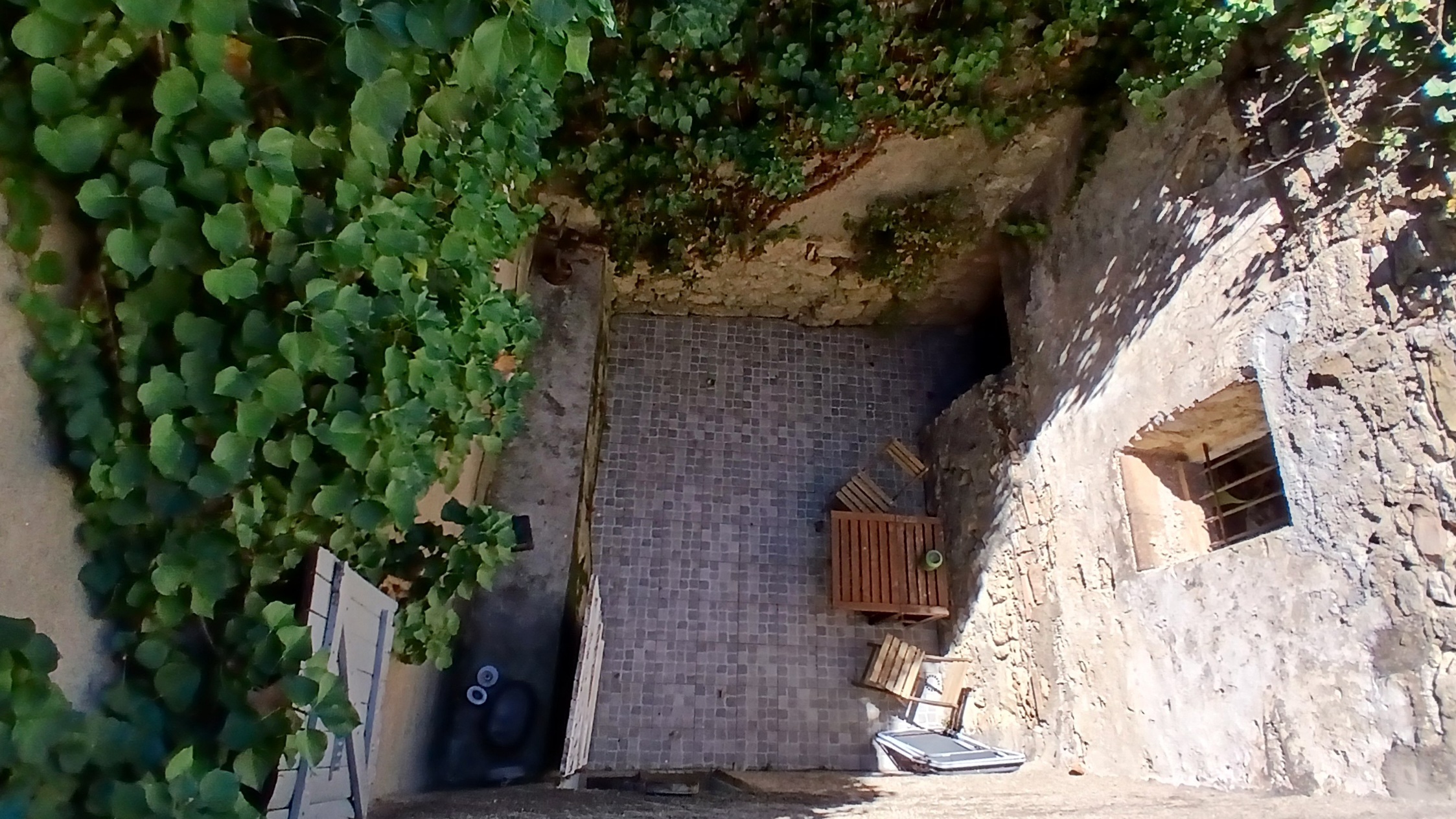 2 bedroom House in Magalas, Herault, France – m132840e