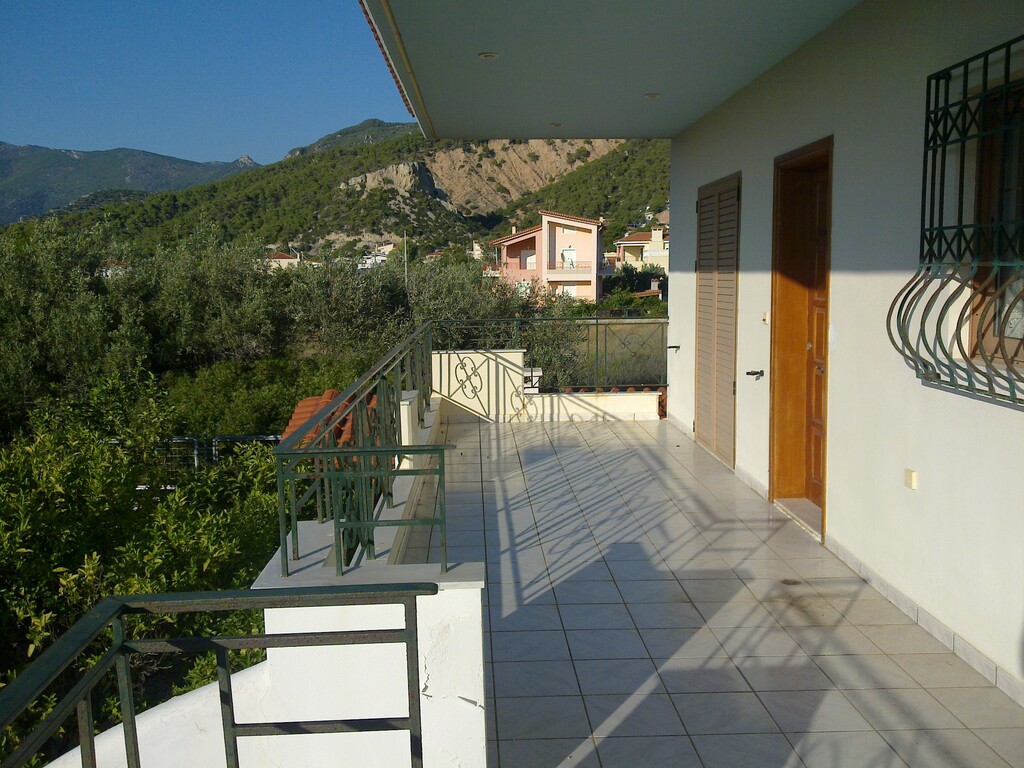 2 bedroom Detached house in Vilia, Rest Of Attica, Greece – 50058