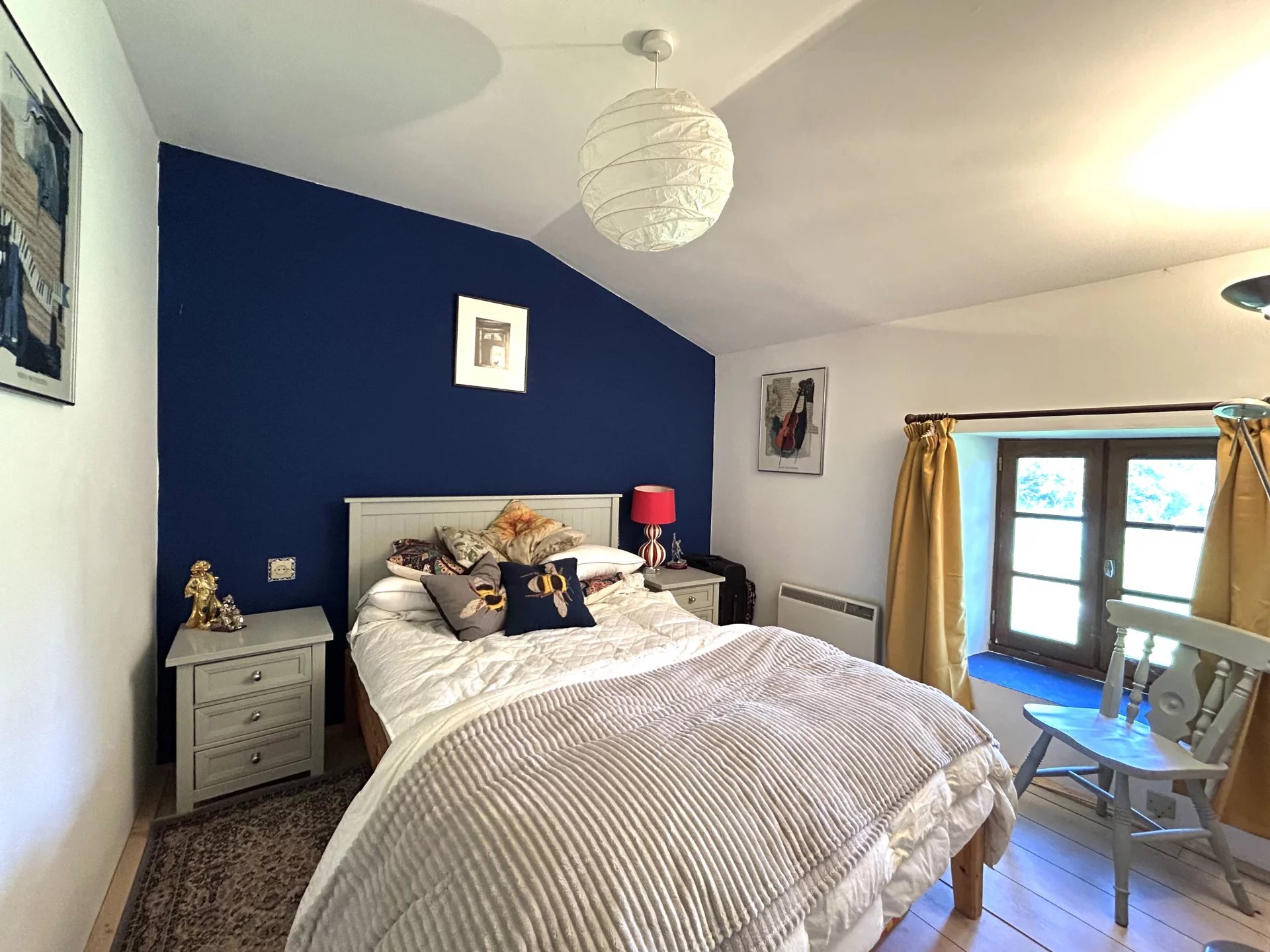 Pretty 3 bedroom cottage with large garden and barn close to Civray, Poitou-Charentes – France – BVI83229