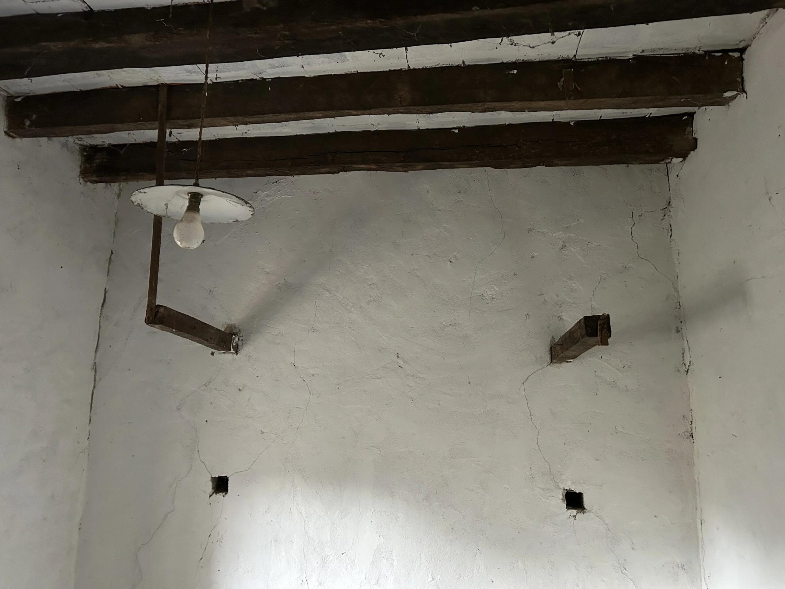 Two houses and large barn in quiet hamlet, Centre – France – BVI86745