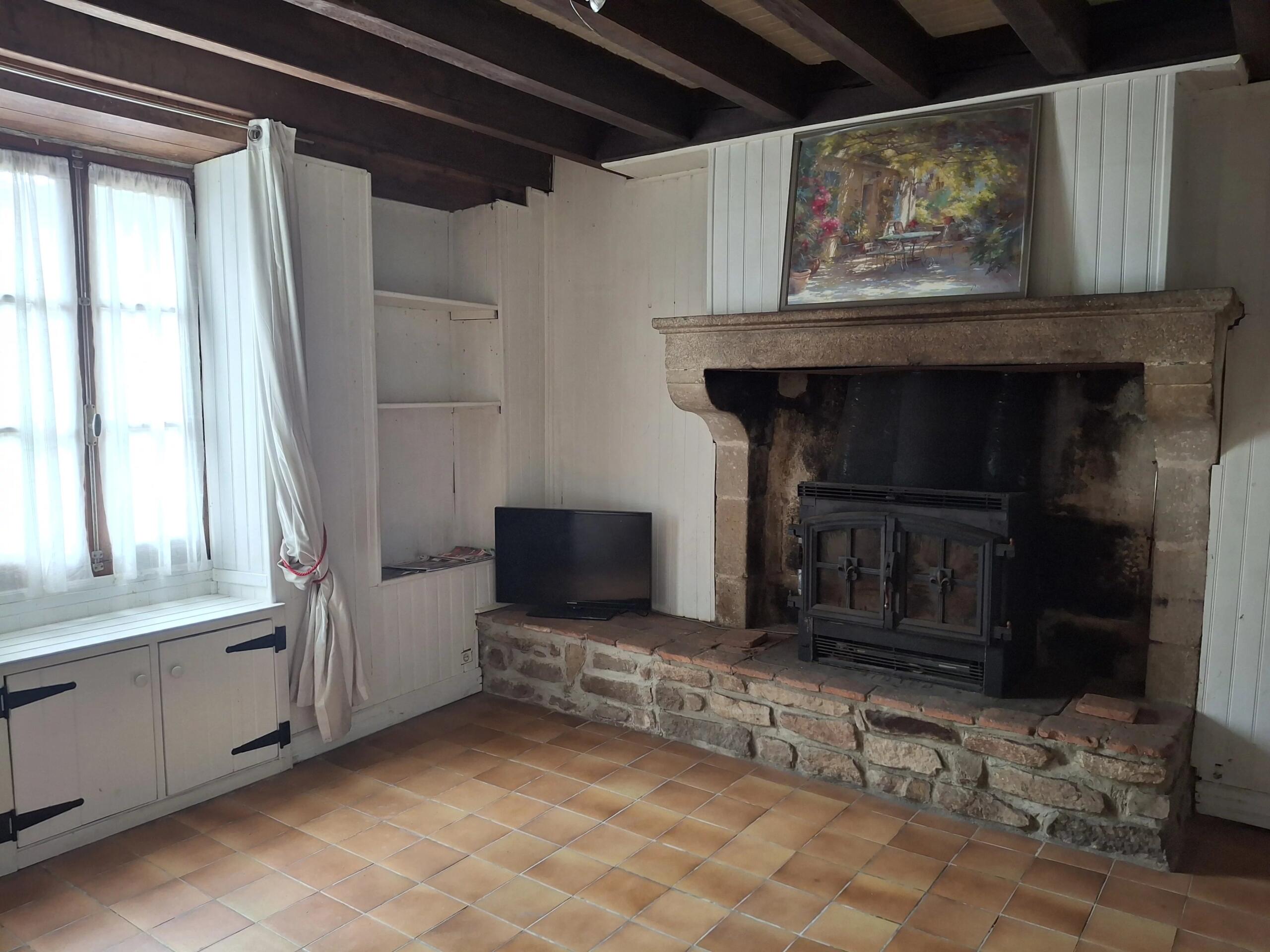 Charming Character Stone House with Garden in a Peaceful Hamlet, Limousin – France – BVI86571