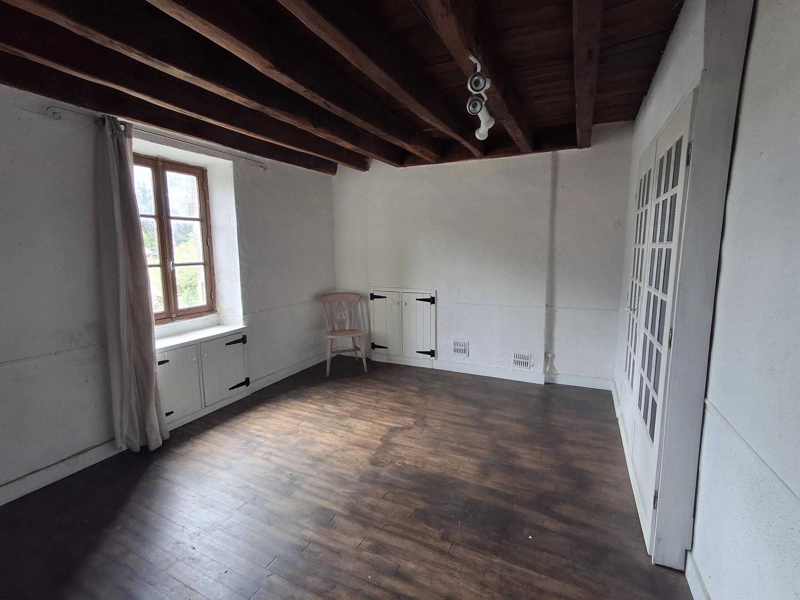Charming Character Stone House with Garden in a Peaceful Hamlet, Limousin – France – BVI86571