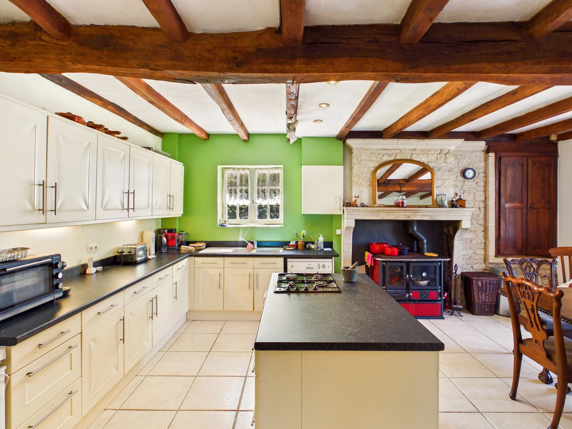 Pretty stone village house with annexe, Poitou-Charentes – France – BVI84115