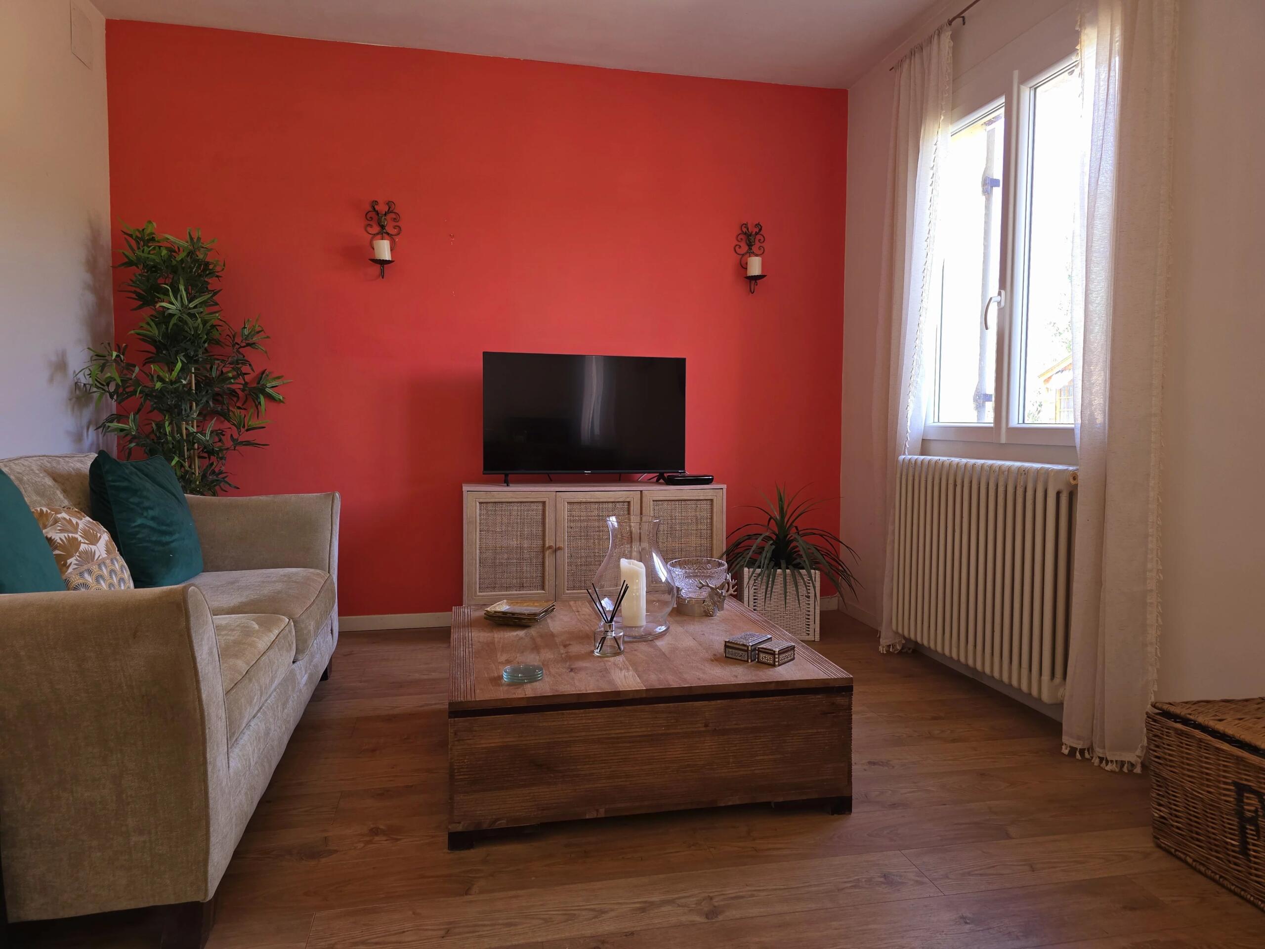 Charming 3-Bedroom Family Home with Pool – Walkable to Eymet, Aquitaine – France – BVI81920
