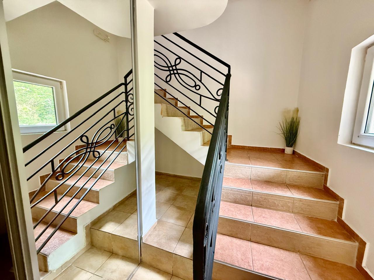 4 bedroom Houses in Ratac, Bar Municipality, Montenegro – MREALE-142