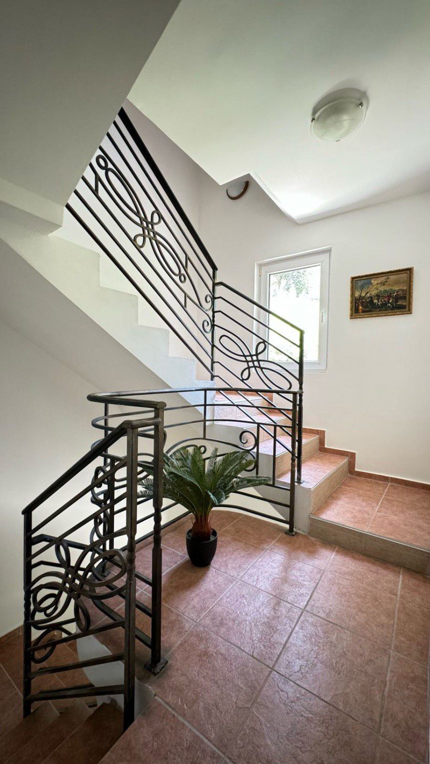 4 bedroom Houses in Ratac, Bar Municipality, Montenegro – MREALE-142