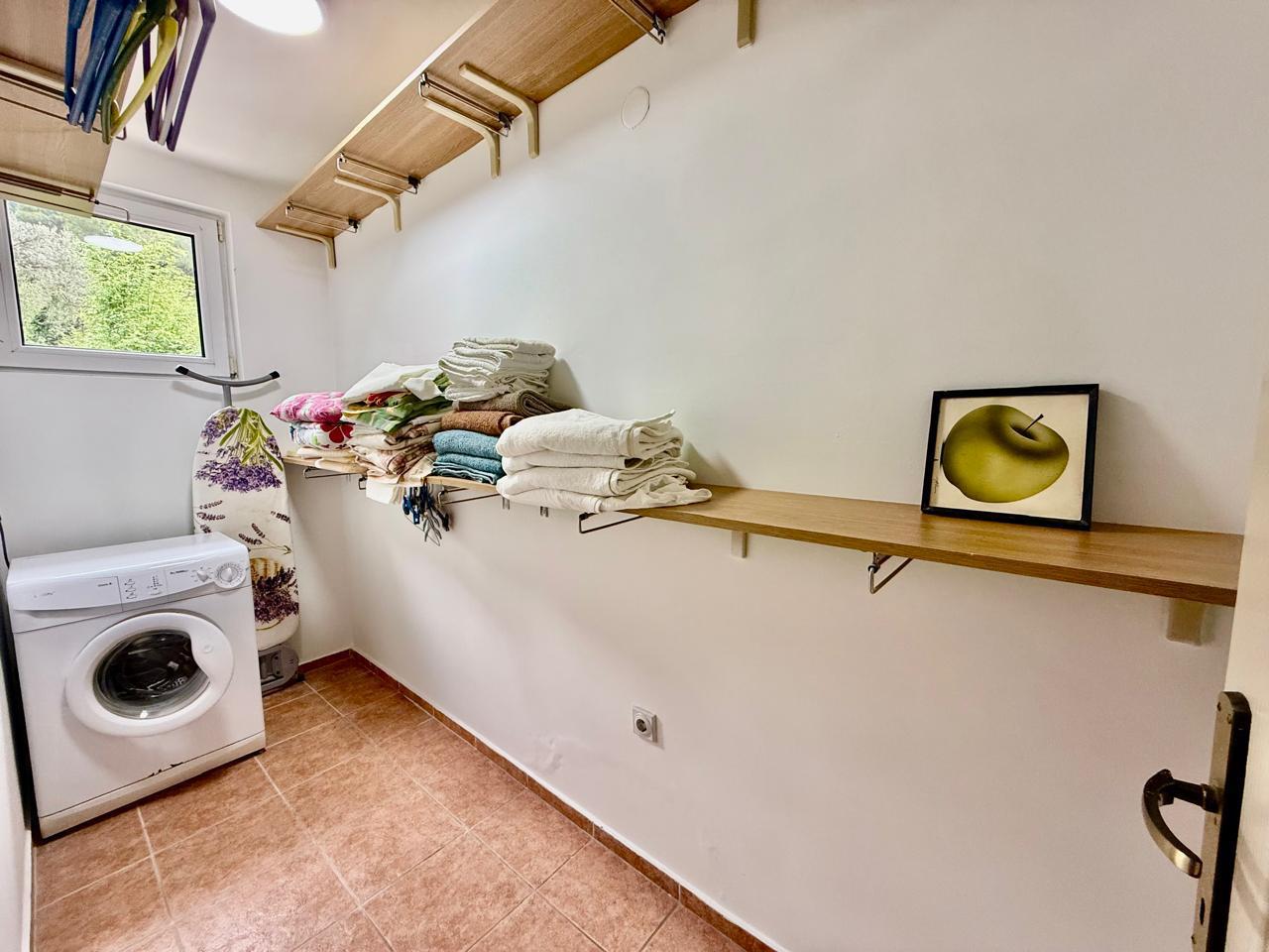 4 bedroom Houses in Ratac, Bar Municipality, Montenegro – MREALE-142
