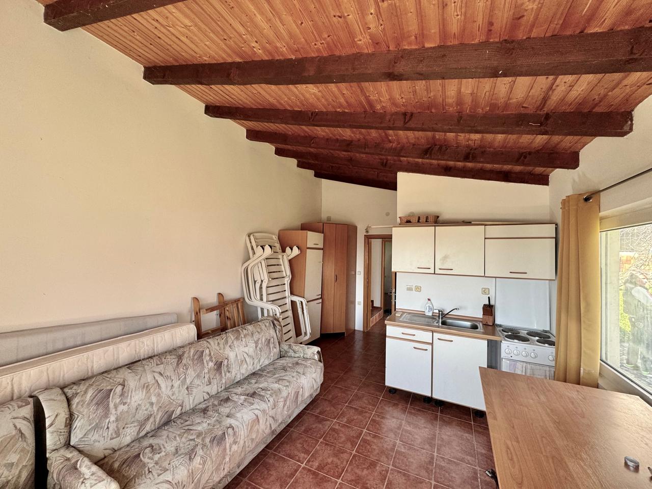 4 bedroom Houses in Budva, Budva Municipality, Montenegro – MRENB-122