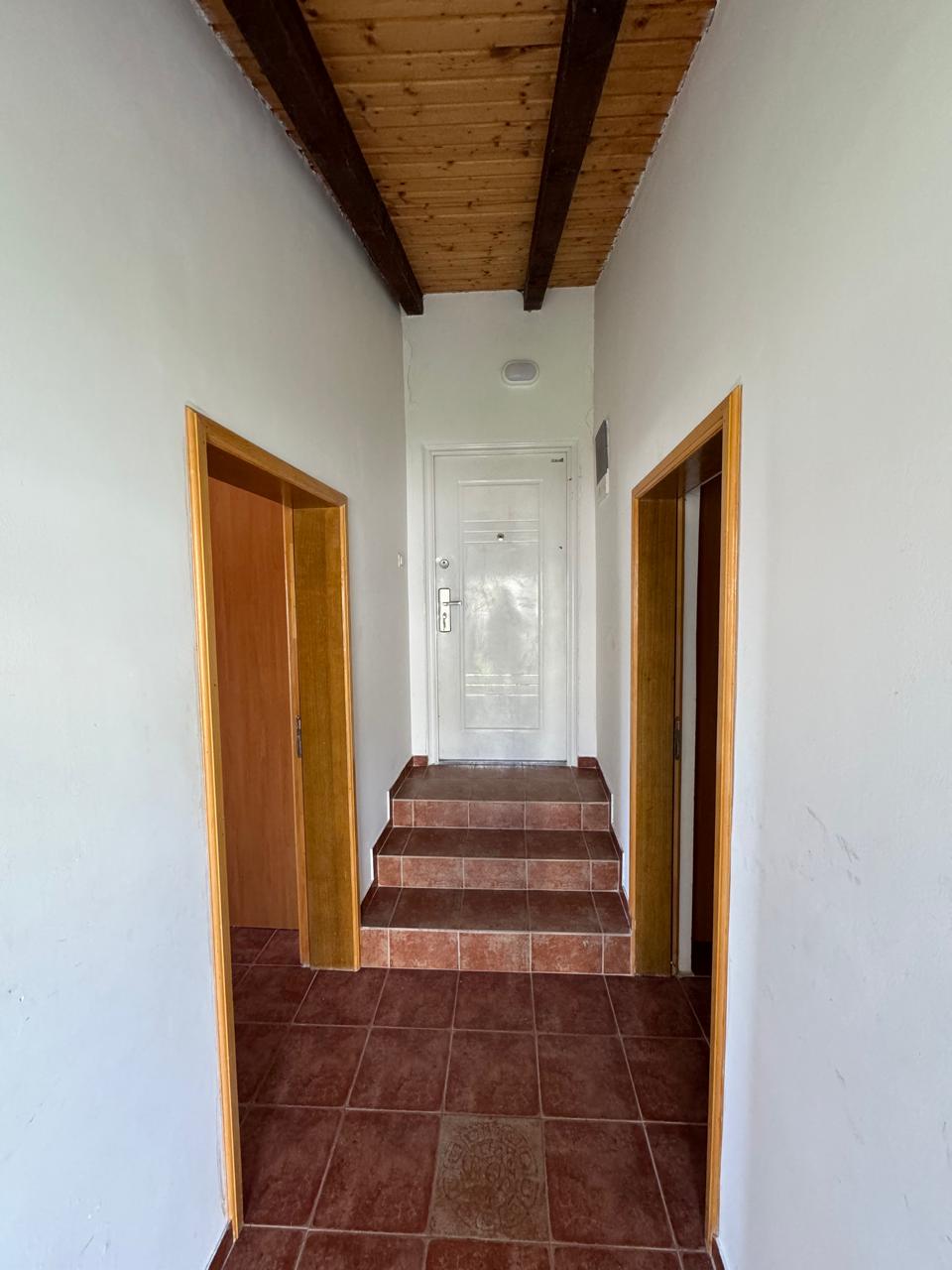 4 bedroom Houses in Budva, Budva Municipality, Montenegro – MRENB-122