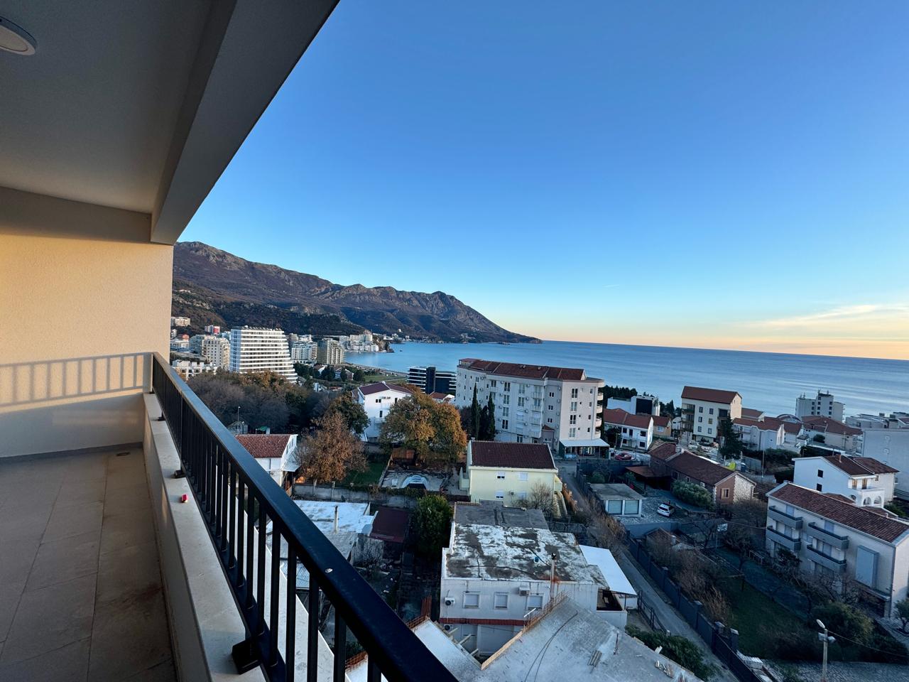 2 bedroom Apartments in Becici, Budva Municipality, Montenegro – MRENB-121