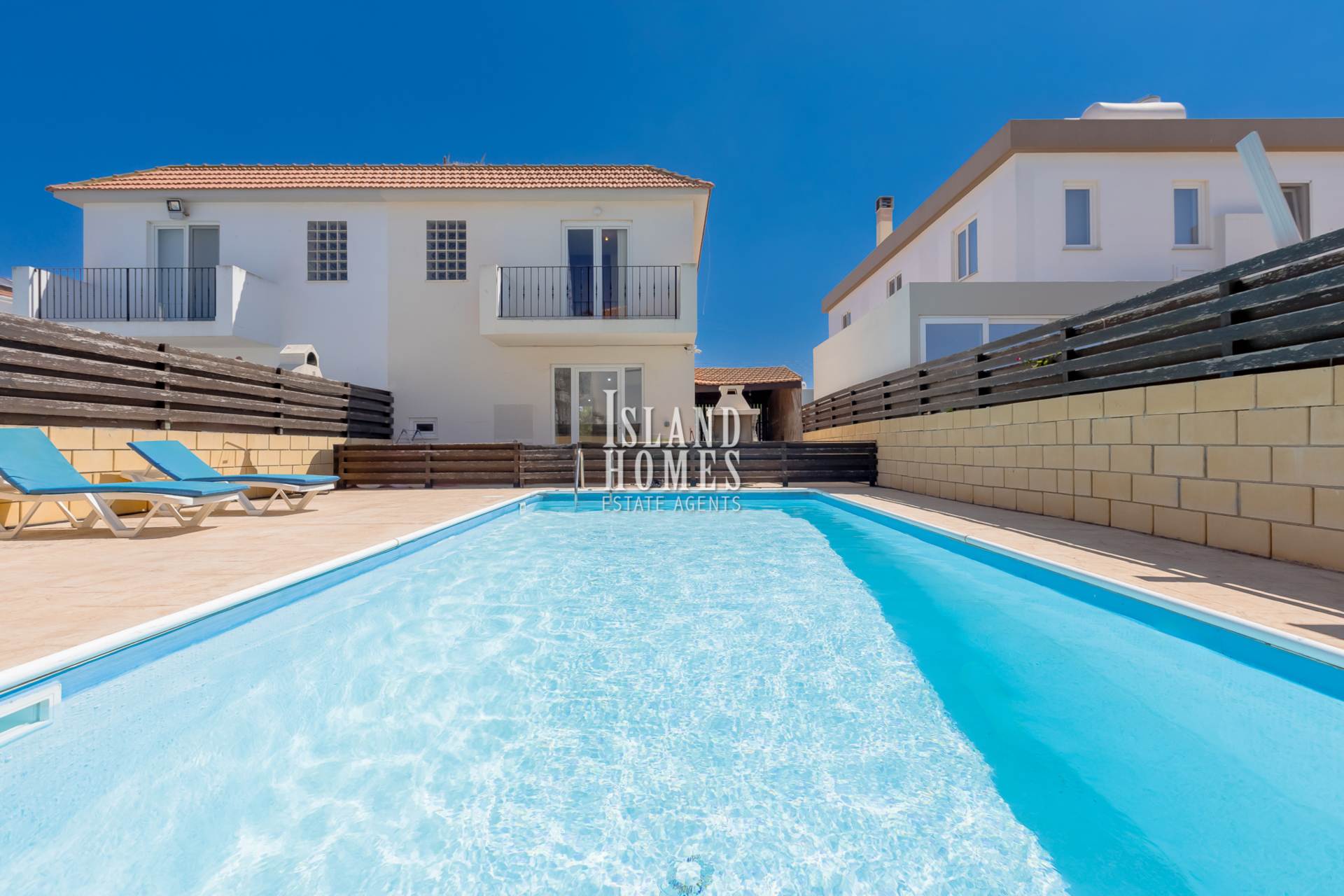 3 bedroom Semi-Detached in Xylofagou, Larnaca, Cyprus – MnX101