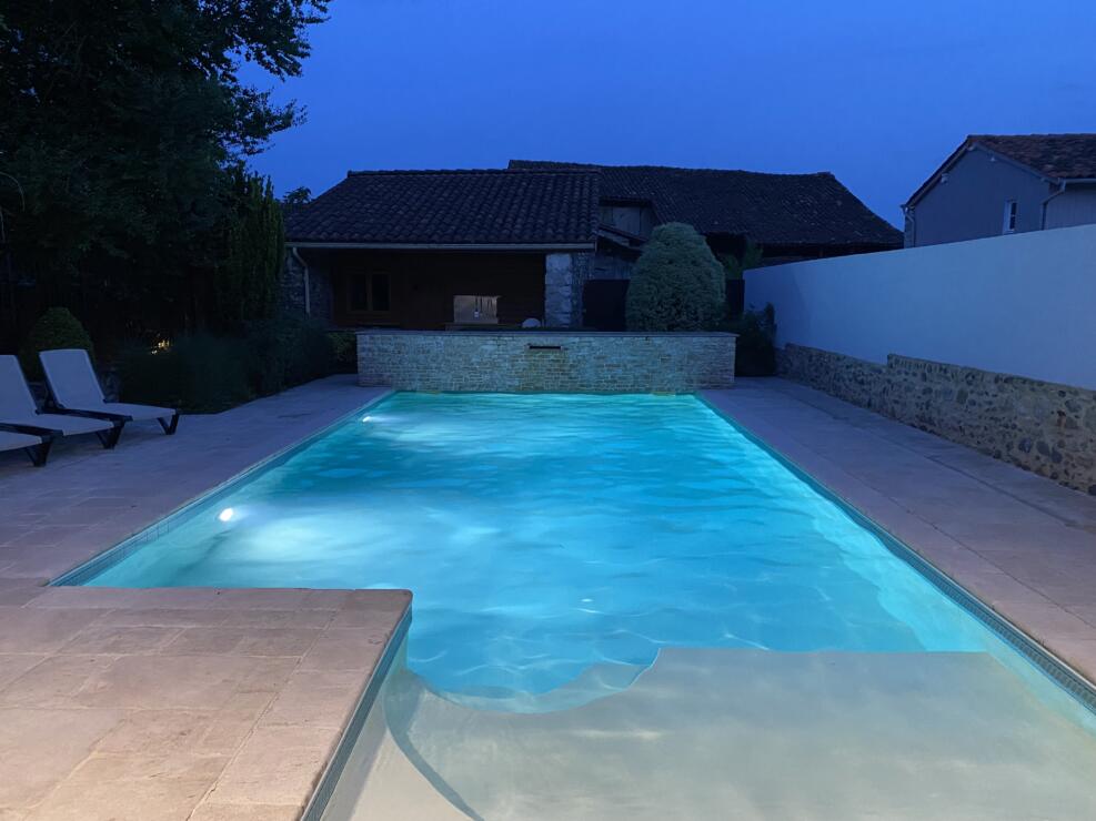 Ausson – Stunning family home with thriving B&B/Gîte, pool and secure grounds – A perfect investment in the Pyrenées!
