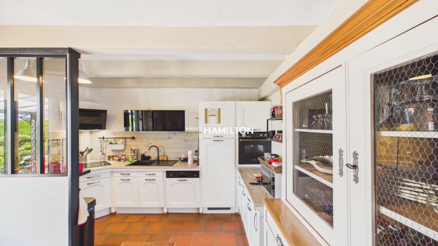 5 bedroom longere in Cordes Sur Ciel, Tarn, France