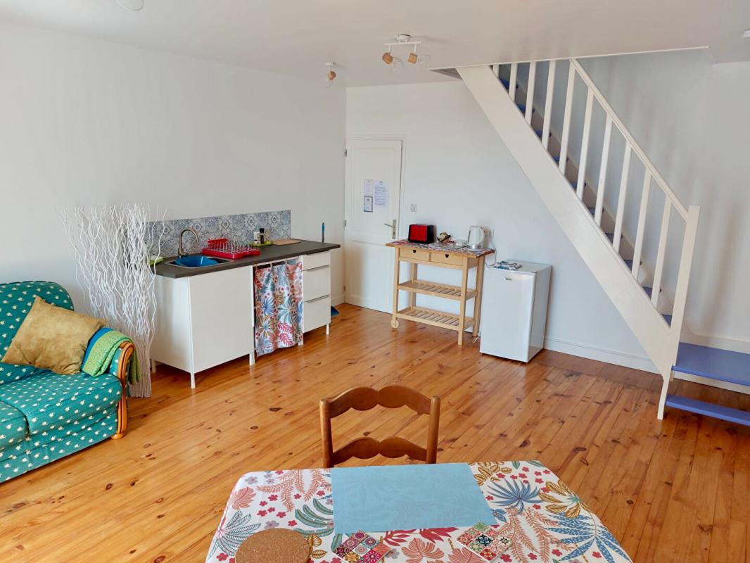5 bedroom maison in Saint Jean D Angely, Charente-Maritime, France