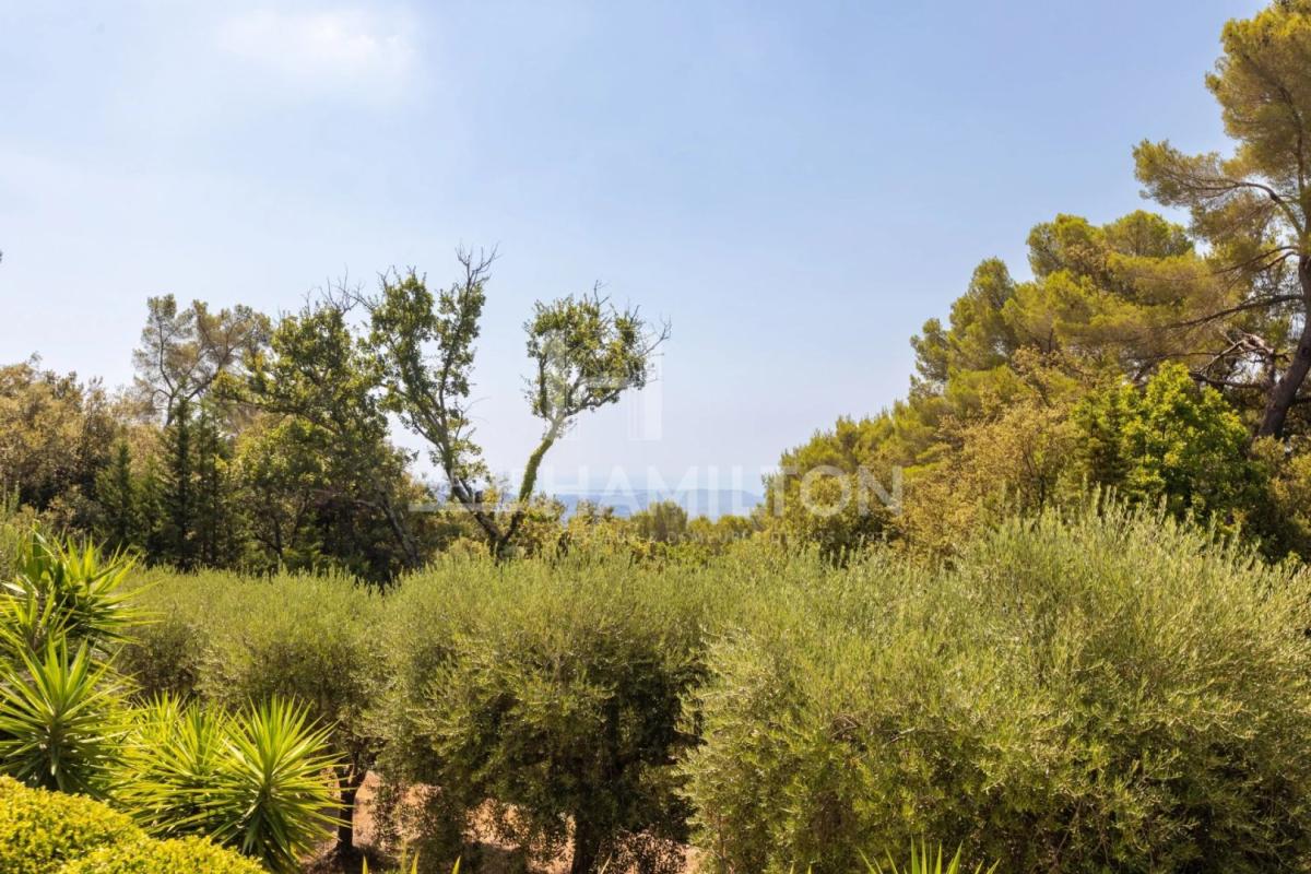 4 bedroom villa in Cabris, Alpes-Maritimes, France