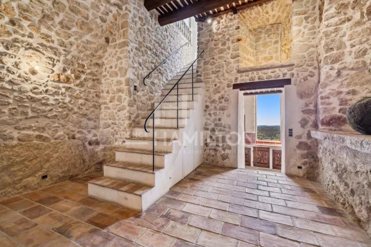 2 bedroom maison de village in Châteauneuf-grasse, Alpes-Maritimes, France