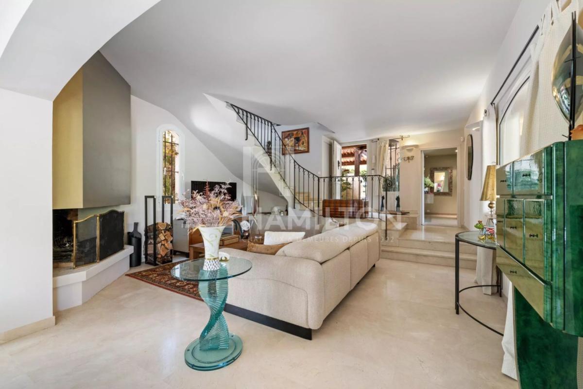 villa in Châteauneuf-grasse, Alpes-Maritimes, France