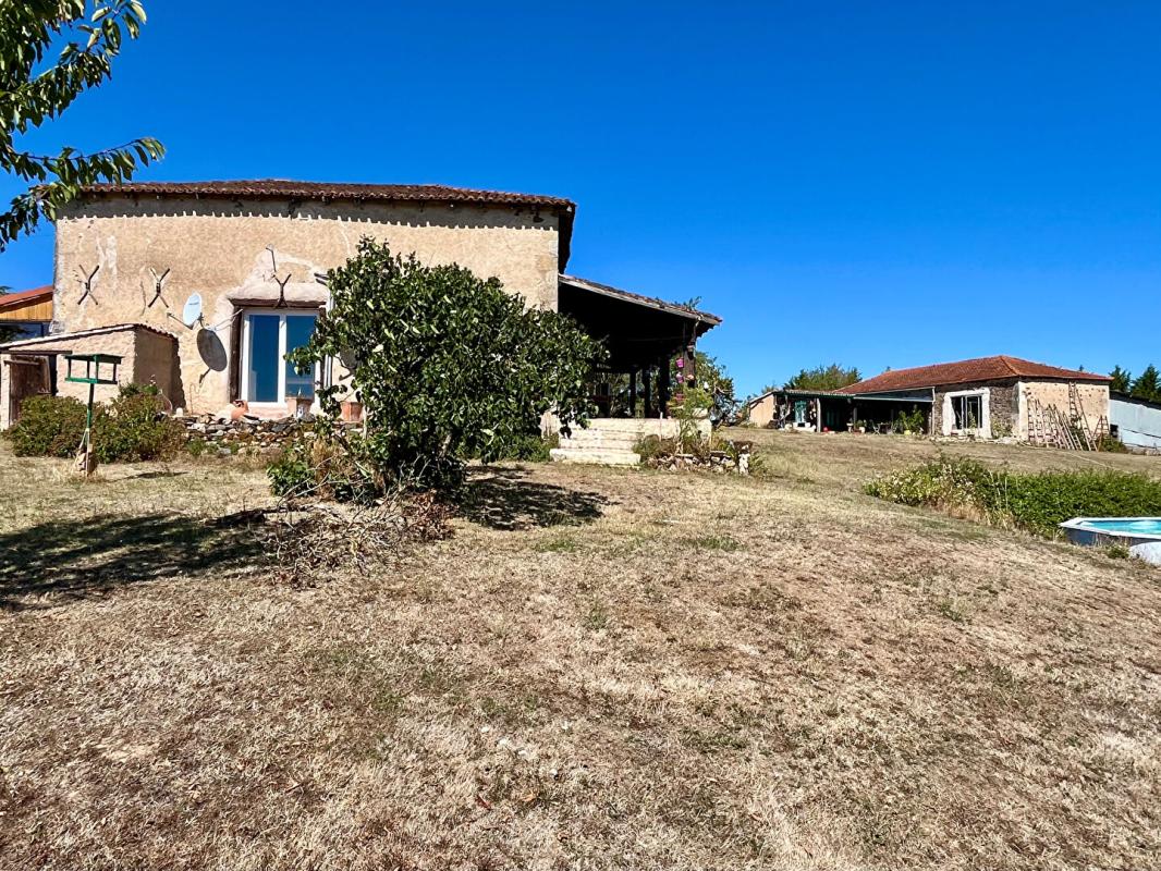 2 bedroom maison individuelle in Millac, Vienne, France