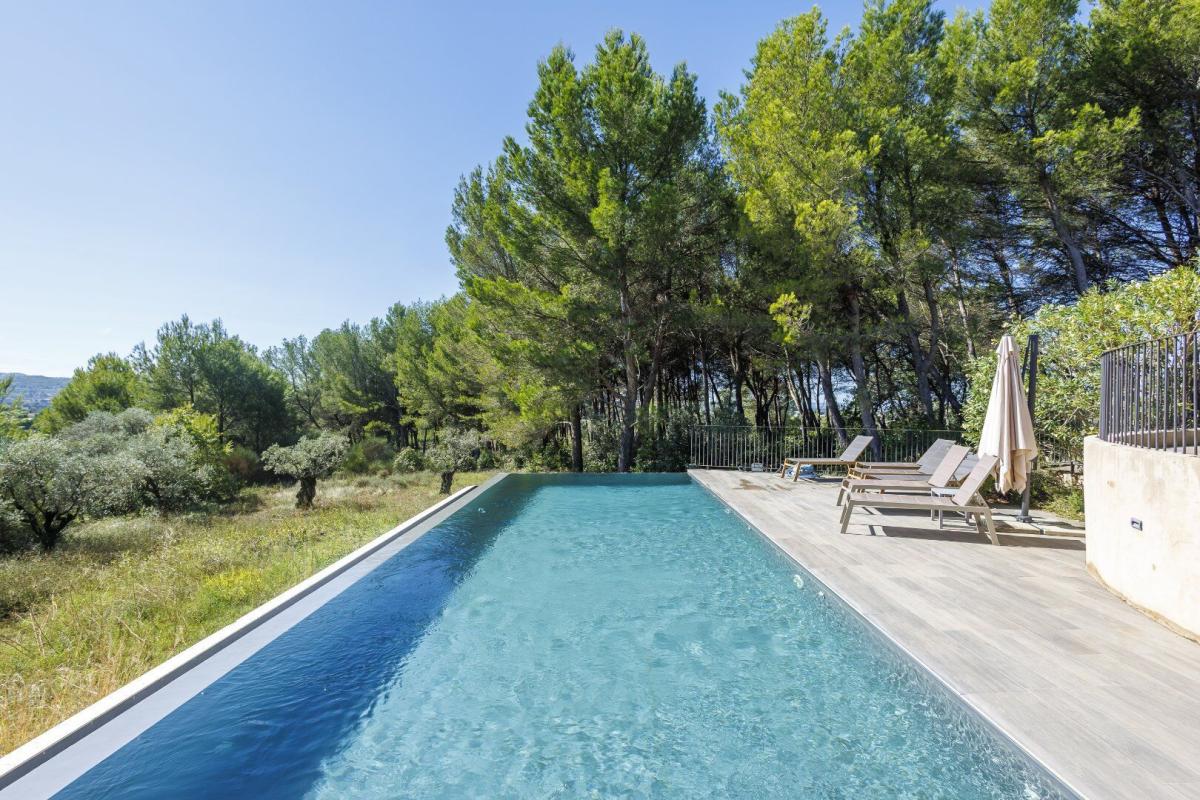 8 bedroom villa in Mazan, Vaucluse, France