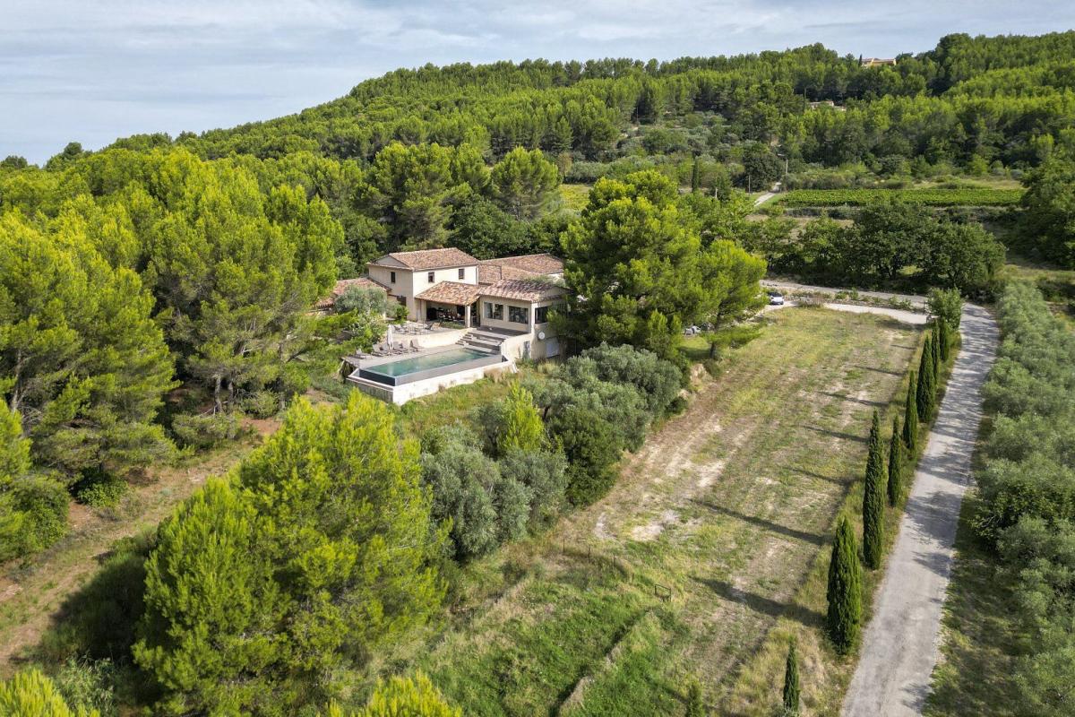 8 bedroom villa in Mazan, Vaucluse, France