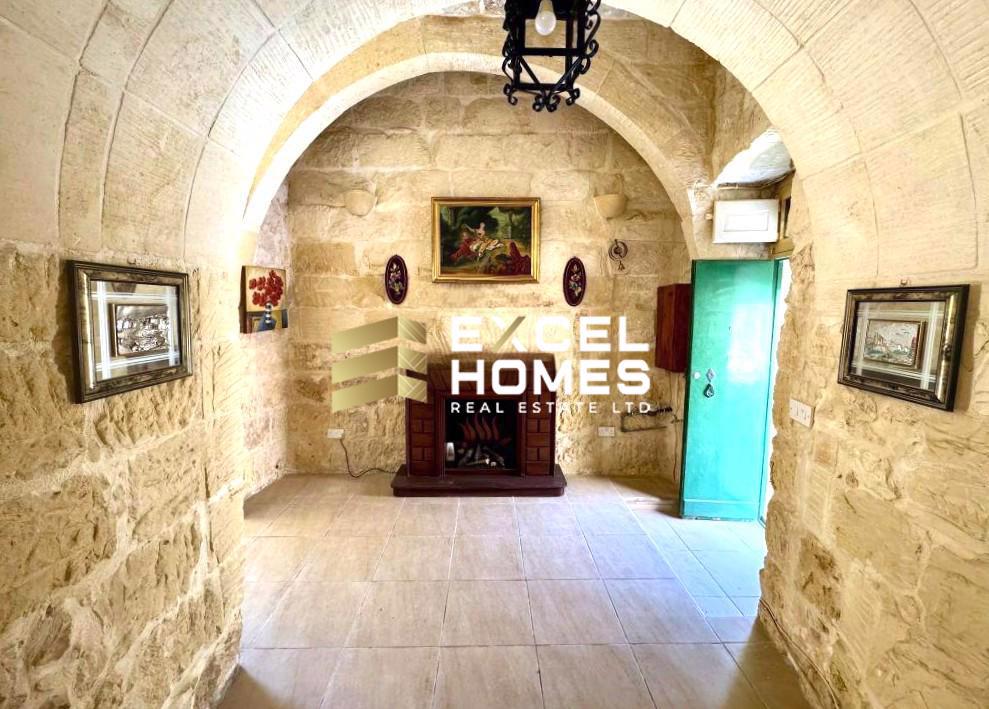 3 bedroom Farmhouse in Xewkija, Malta – 69468