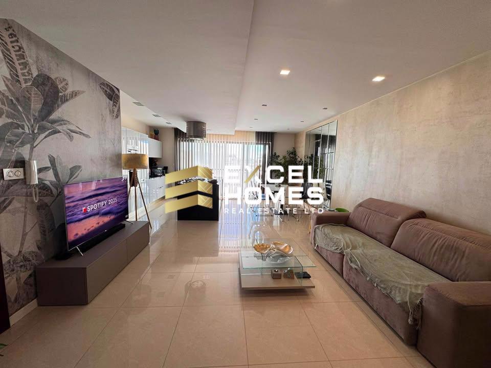 3 bedroom Penthouse in Marsascala, Malta – 69444