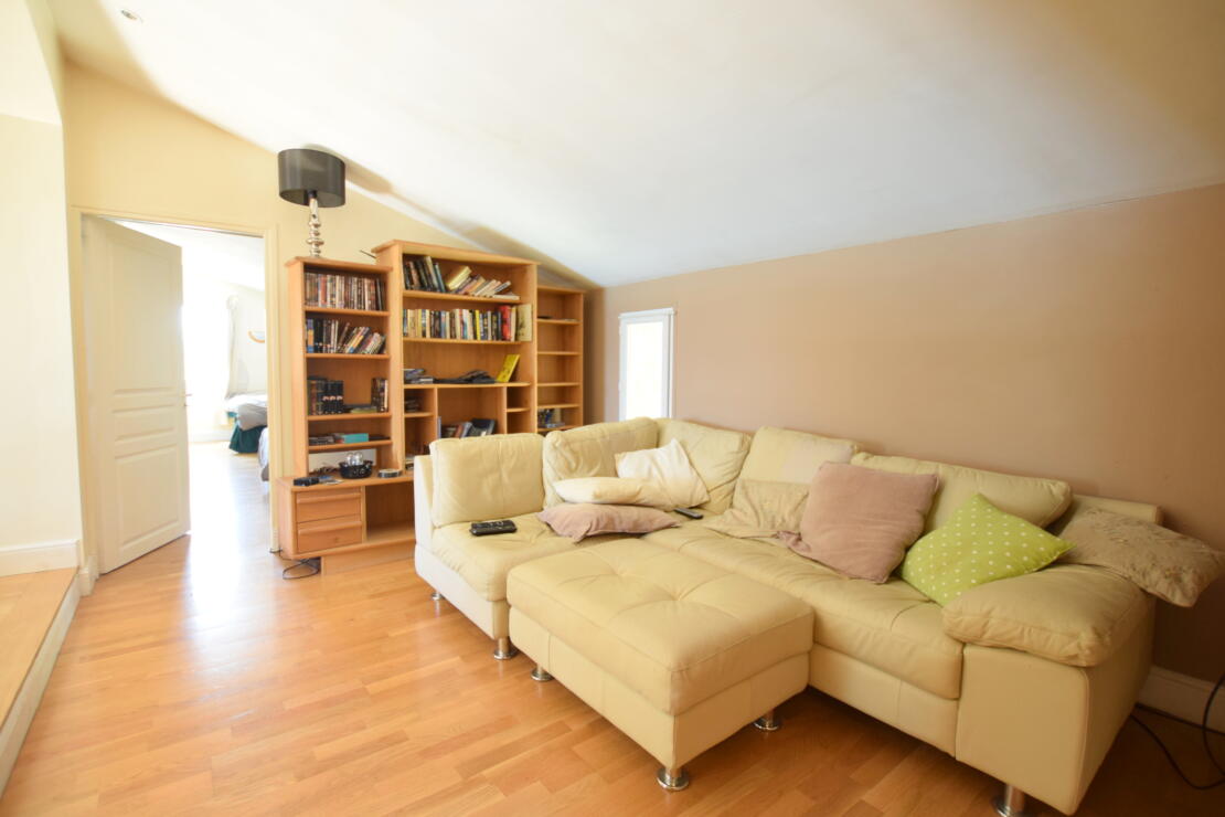 Lodes – Renovated secluded farmhouse and partially renovated gite, with pool, enclosed garden, and panoramic views