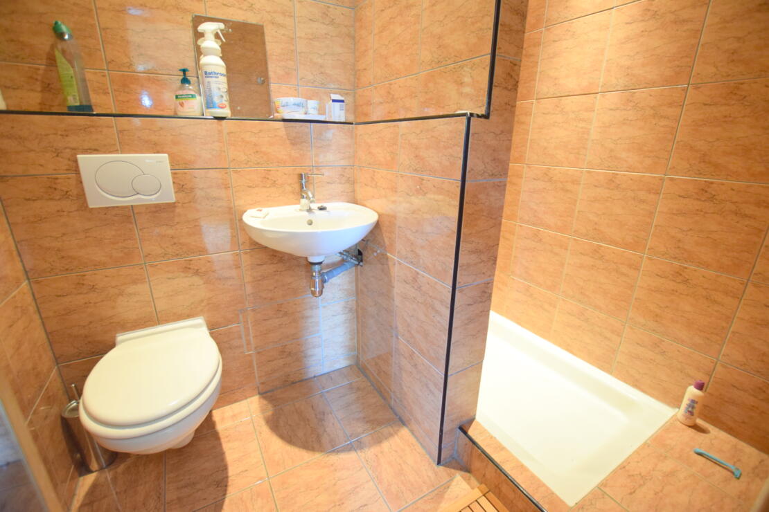 Lodes – Renovated secluded farmhouse and partially renovated gite, with pool, enclosed garden, and panoramic views