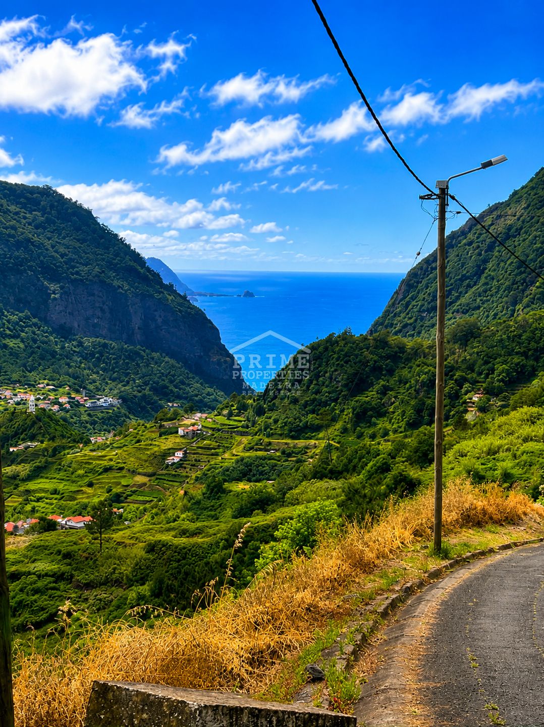 Land in Ponta Delgada, Ilha Da Madeira, Portugal – #1496