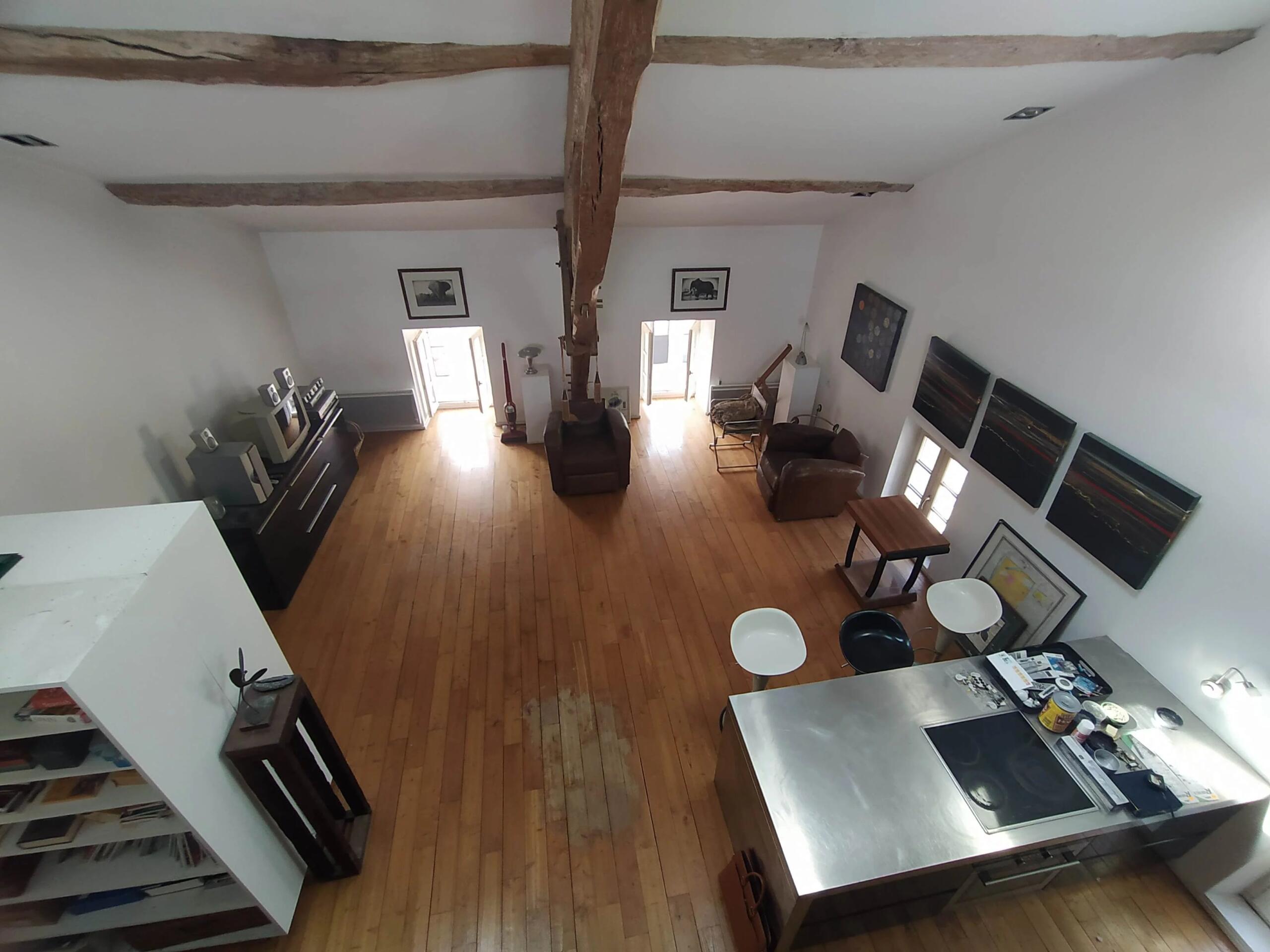 Spacious duplex apartment, Aquitaine – France – BVI86525