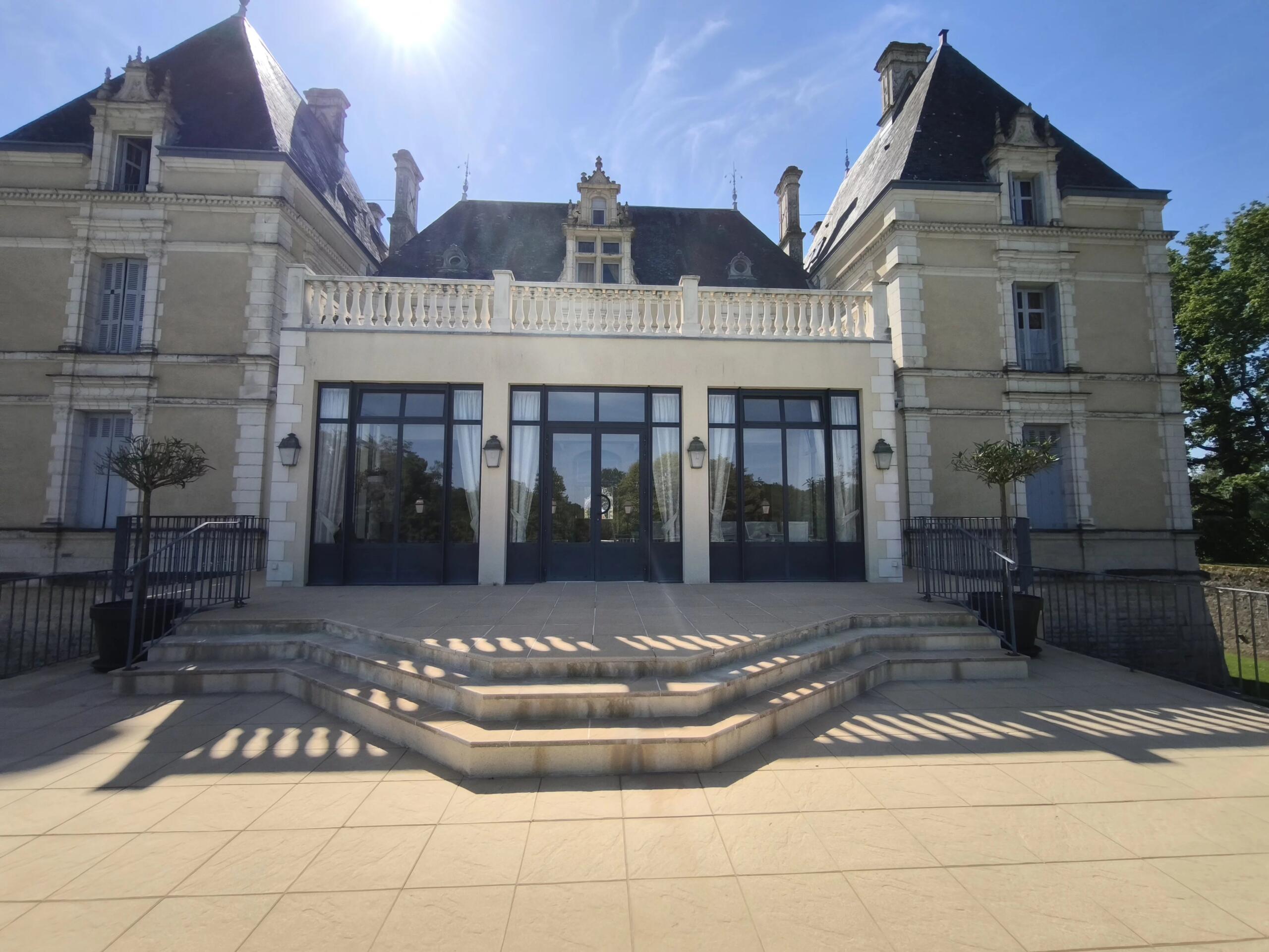 Charming Two-Bedroom Duplex Apartment in a Beautiful Château Estate, Poitou-Charentes – France – BVI86095