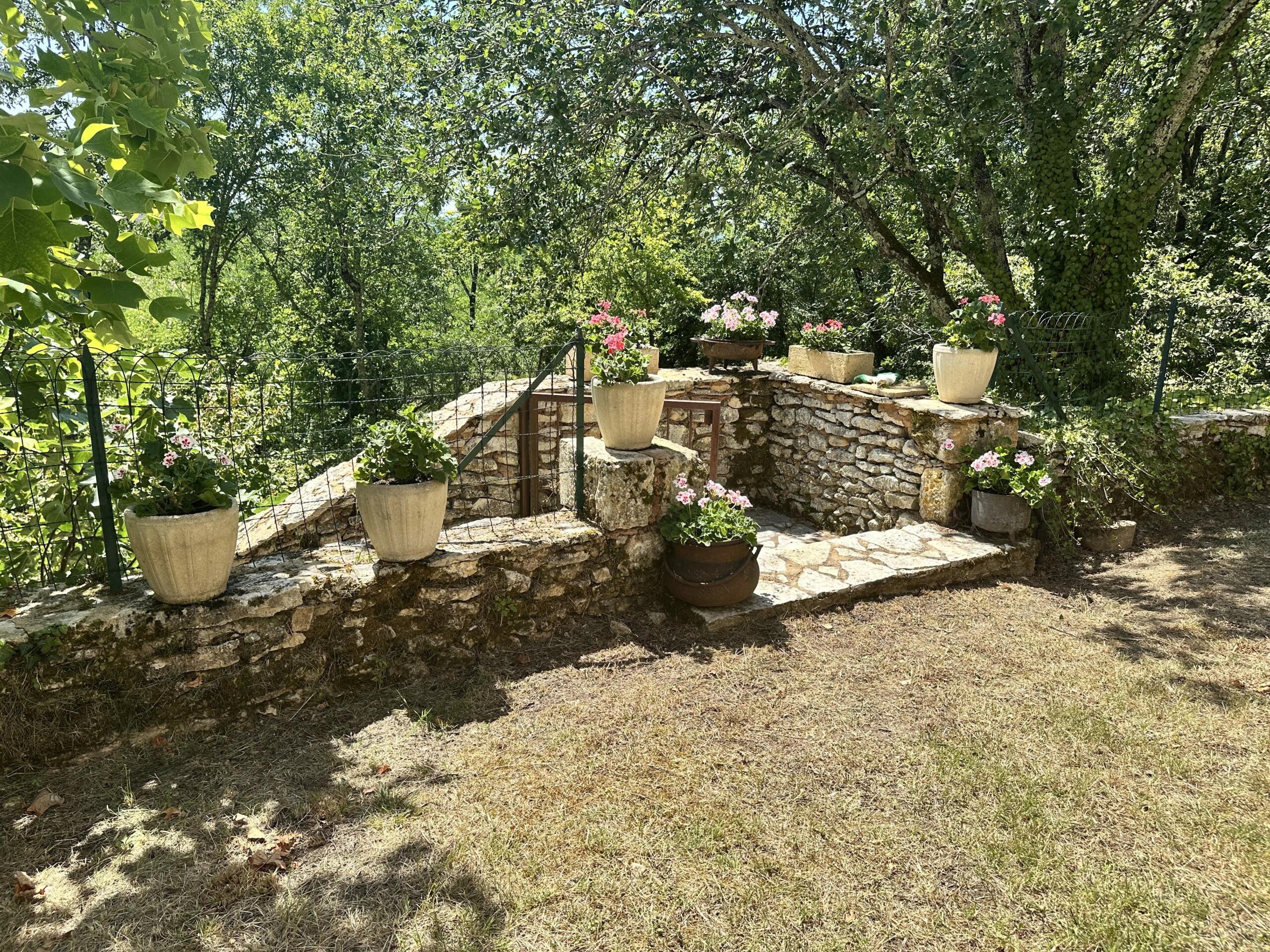 Character Home with Independent Gîte and Swimming Pool near Saint-Cyprien, Aquitaine – France – BVI86470