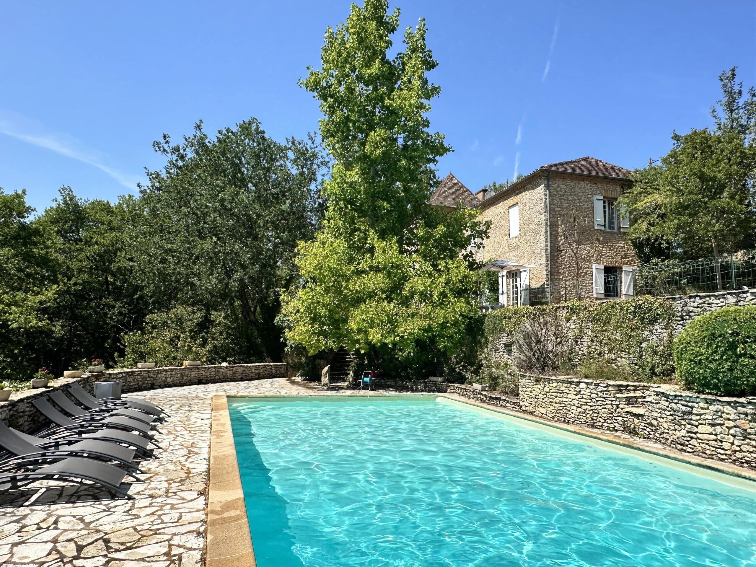 Character Home with Independent Gîte and Swimming Pool near Saint-Cyprien, Aquitaine – France – BVI86470