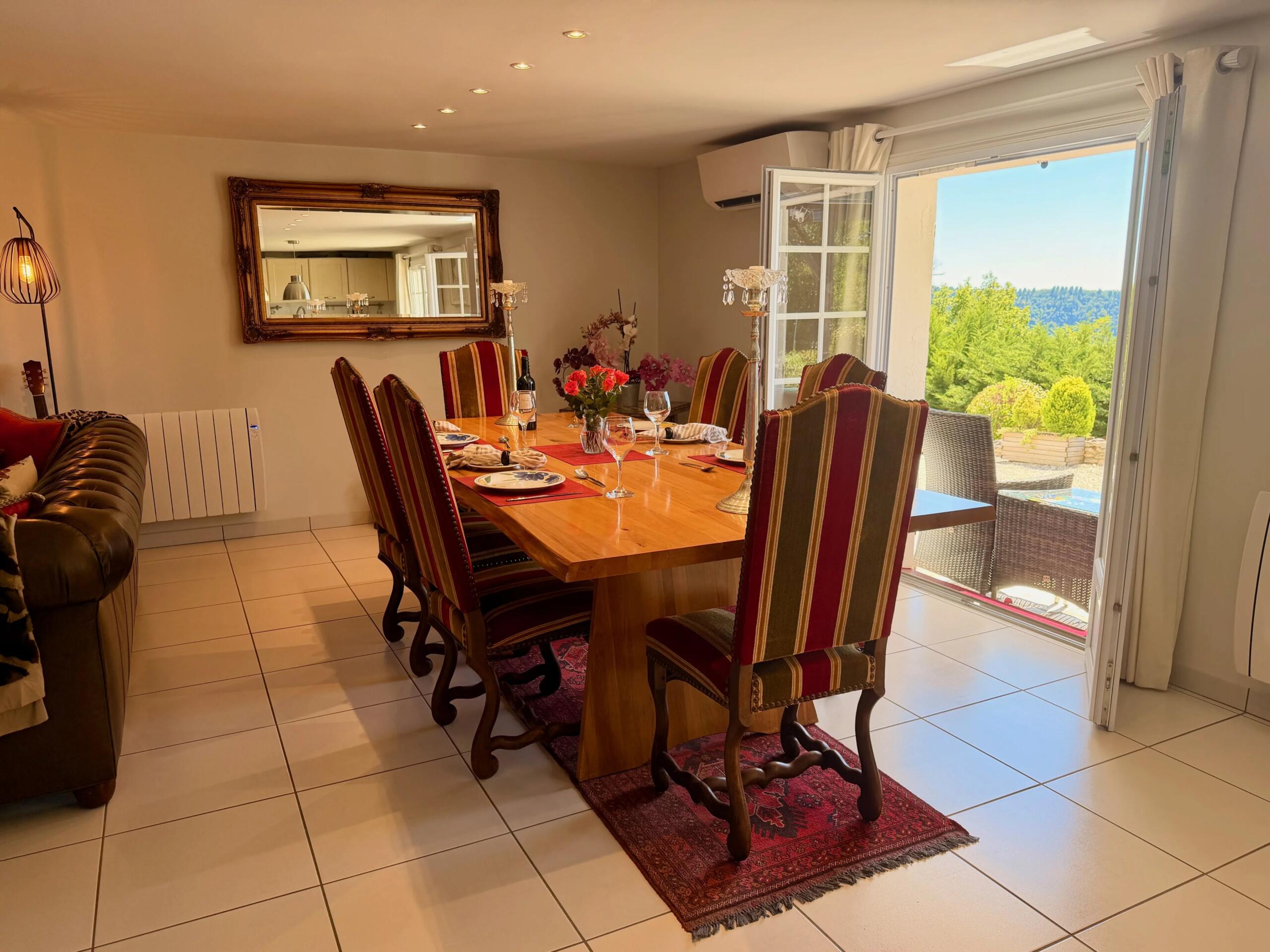 4-bedroom house with heated pool and panoramic Dordogne Valley views near Souillac, Aquitaine – France – BVI86854