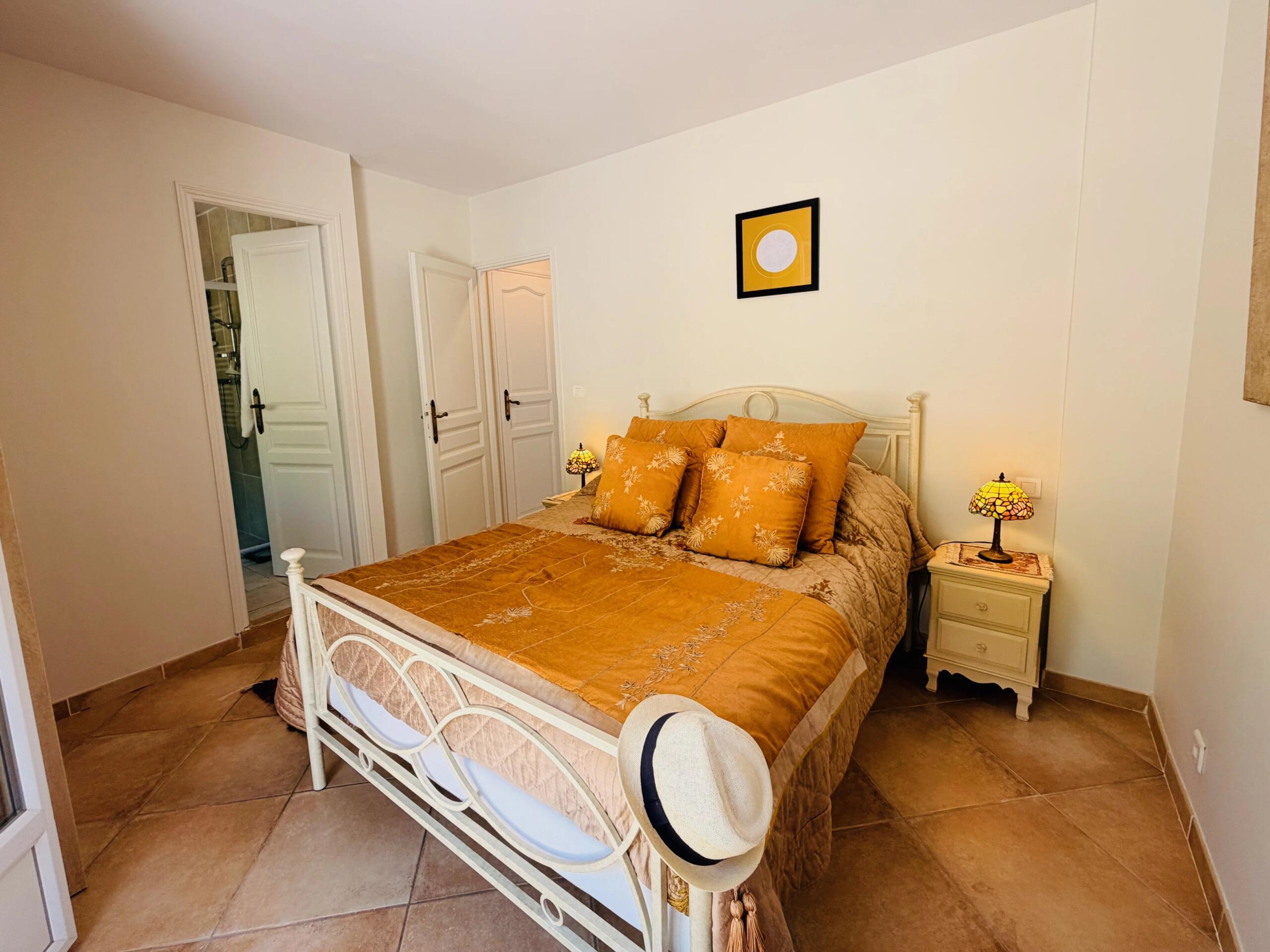4-bedroom house with heated pool and panoramic Dordogne Valley views near Souillac, Aquitaine – France – BVI86854