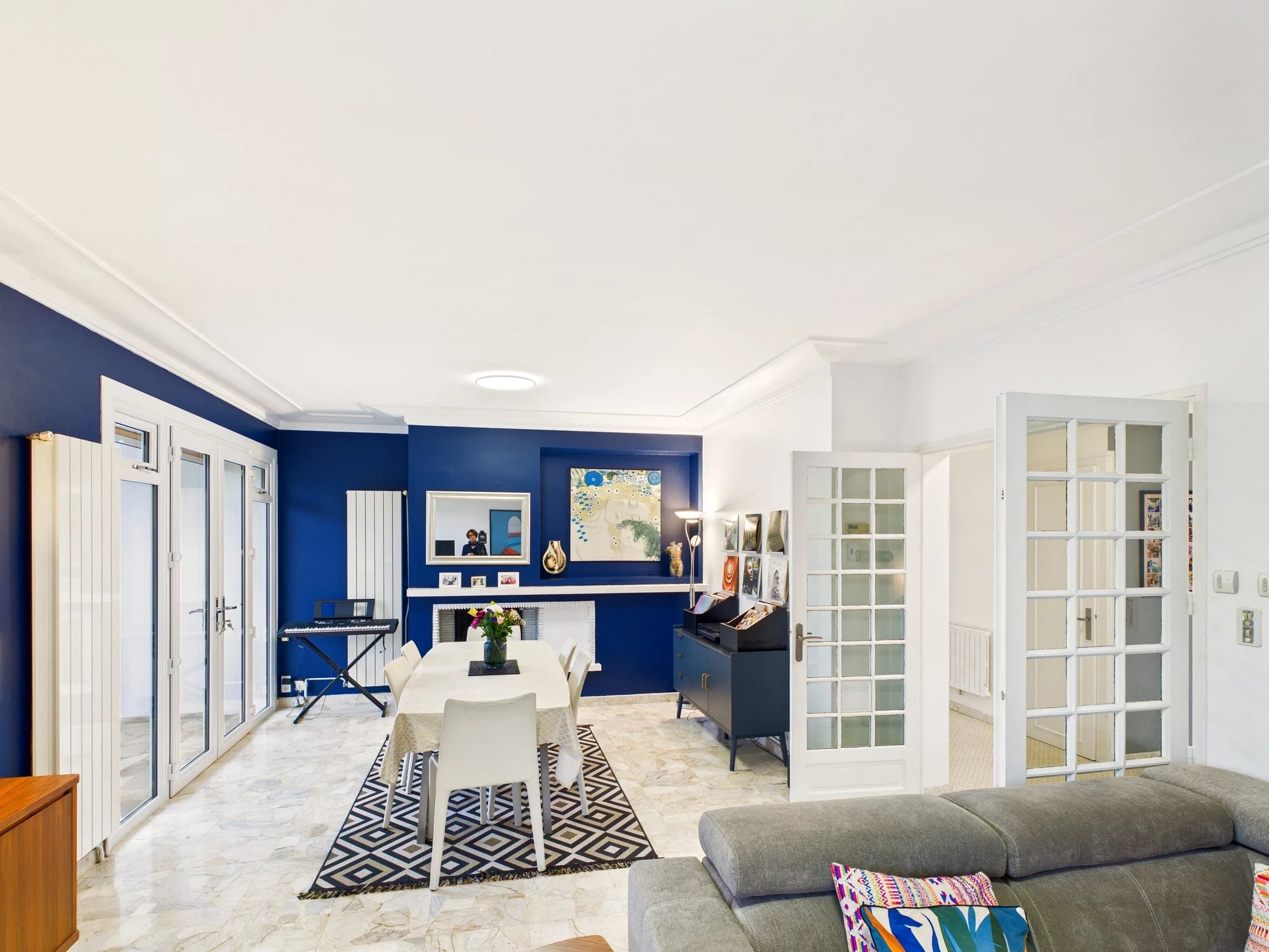 Beautifully Presented Home with Guest Apartment, Pool & Enclosed Gardens, Aquitaine – France – BVI83645