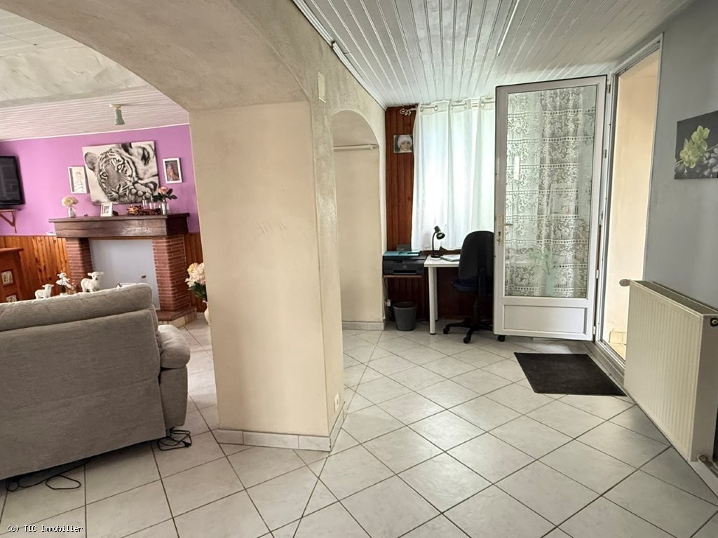 3 bedroom House in Villefagnan, France – r7567