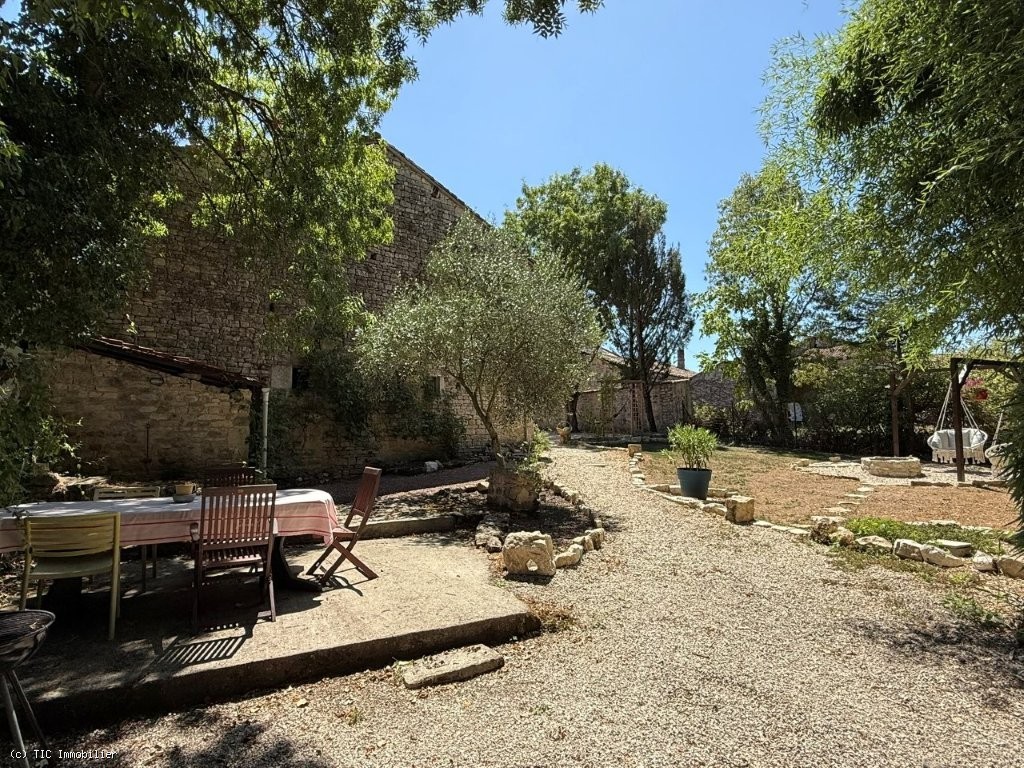 3 bedroom House in Mansle, France – r7561
