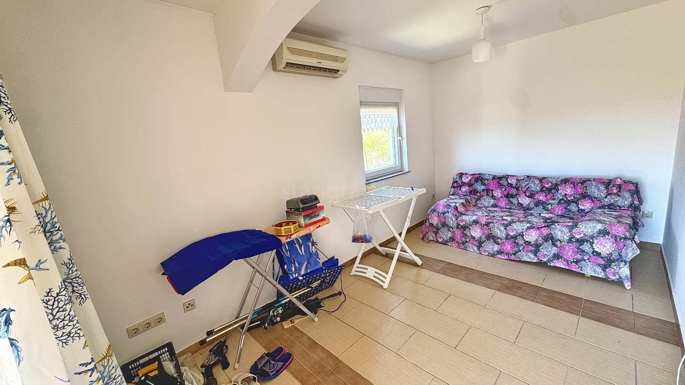 3 bedroom apartment in Krk, Croatia – 103715