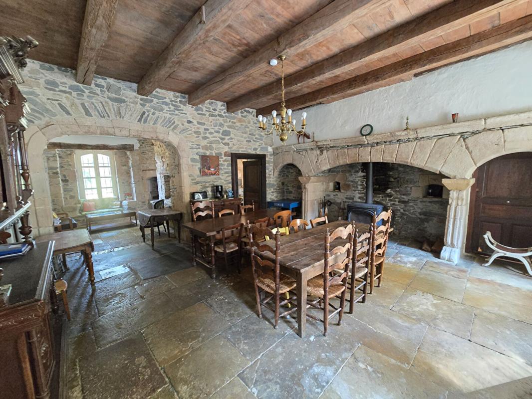 12 bedroom chateau in Arvieu, Aveyron, France
